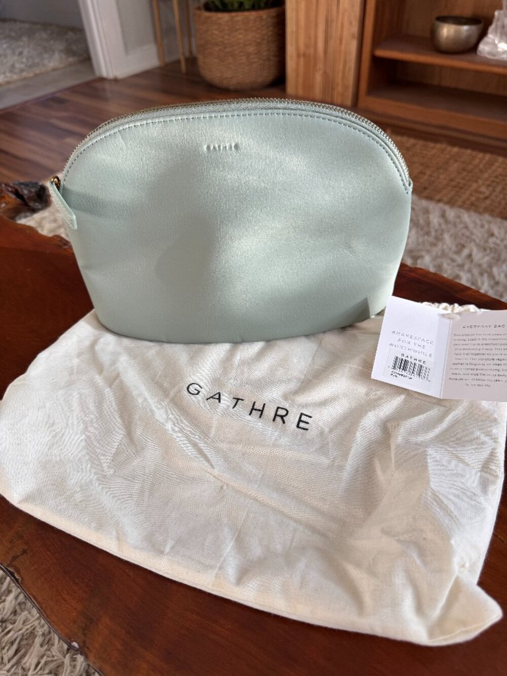 NWT Gathre Everyday Bag Vegan Leather Green Gray (Palm color)